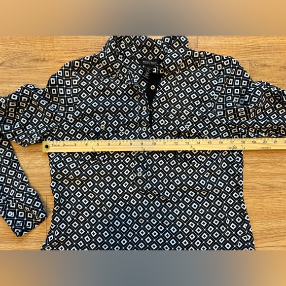 WH BM Silk Blouse Geometric Pattern Black/White SZ 6 - Picture 7 of 14